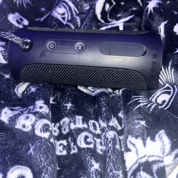 Jbl speaker - Picture 2 of 2